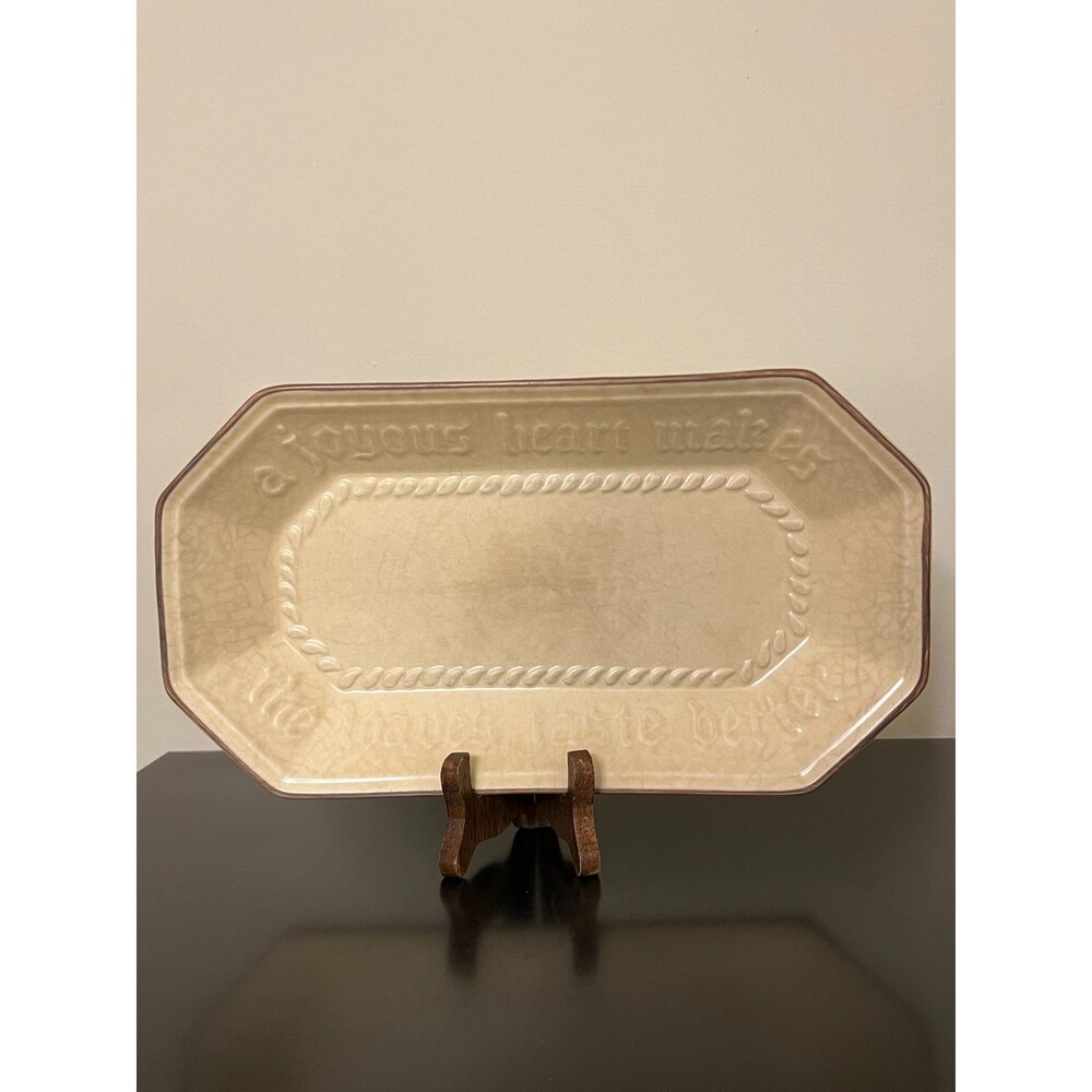 Vintage Discontinued Pfaltzgraff Stoneware Village 12" Octagonal Bread Tray
